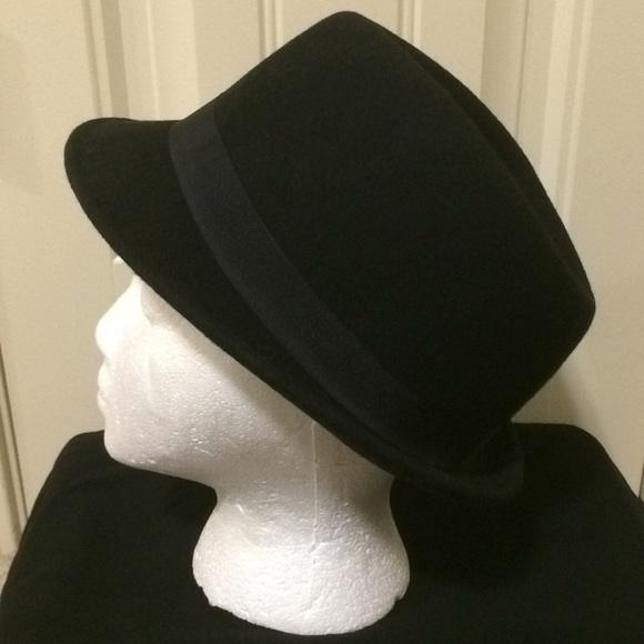 Set Of 2 Wool Fedoras - Picture 2 of 8